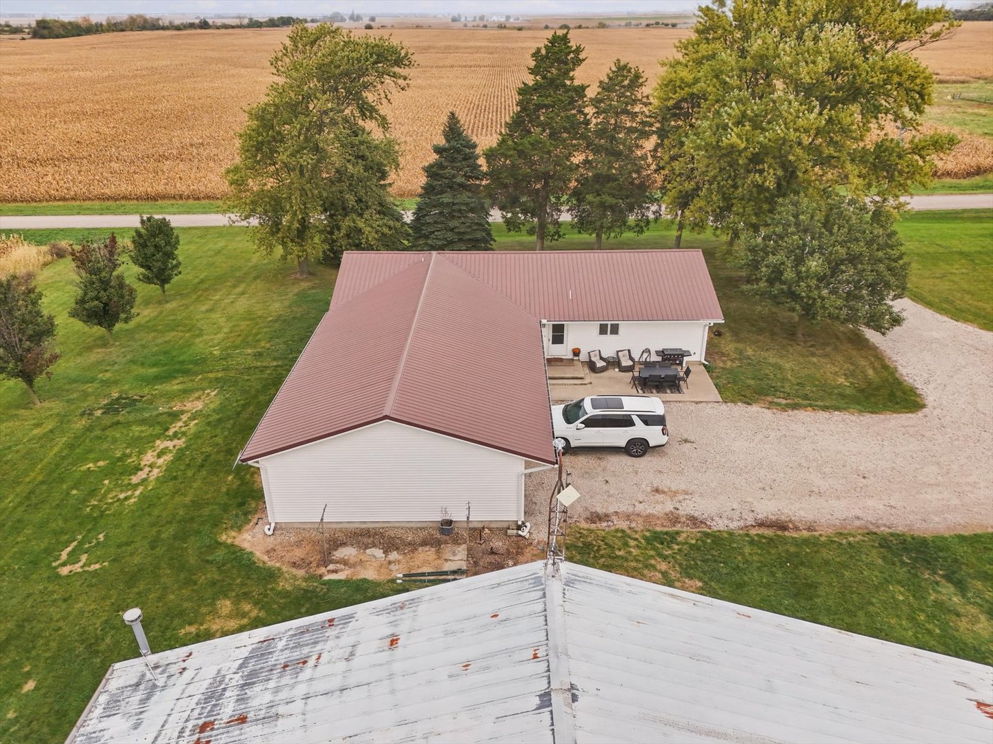 main property photo 47