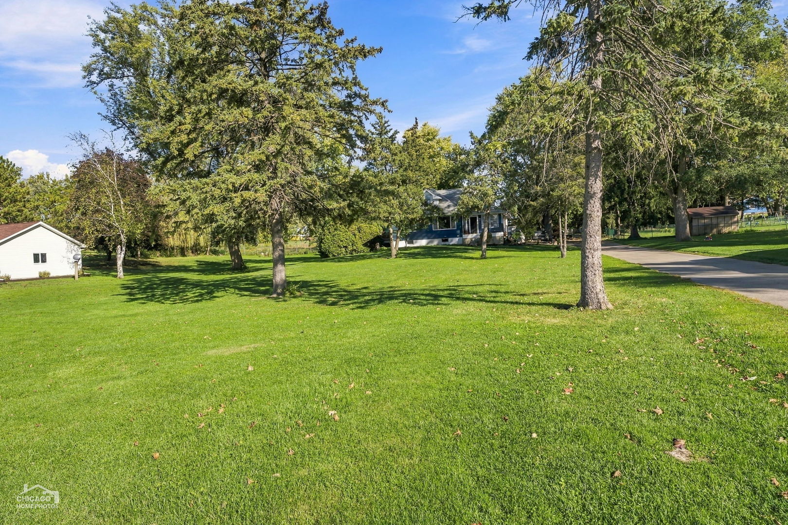 main property photo 32