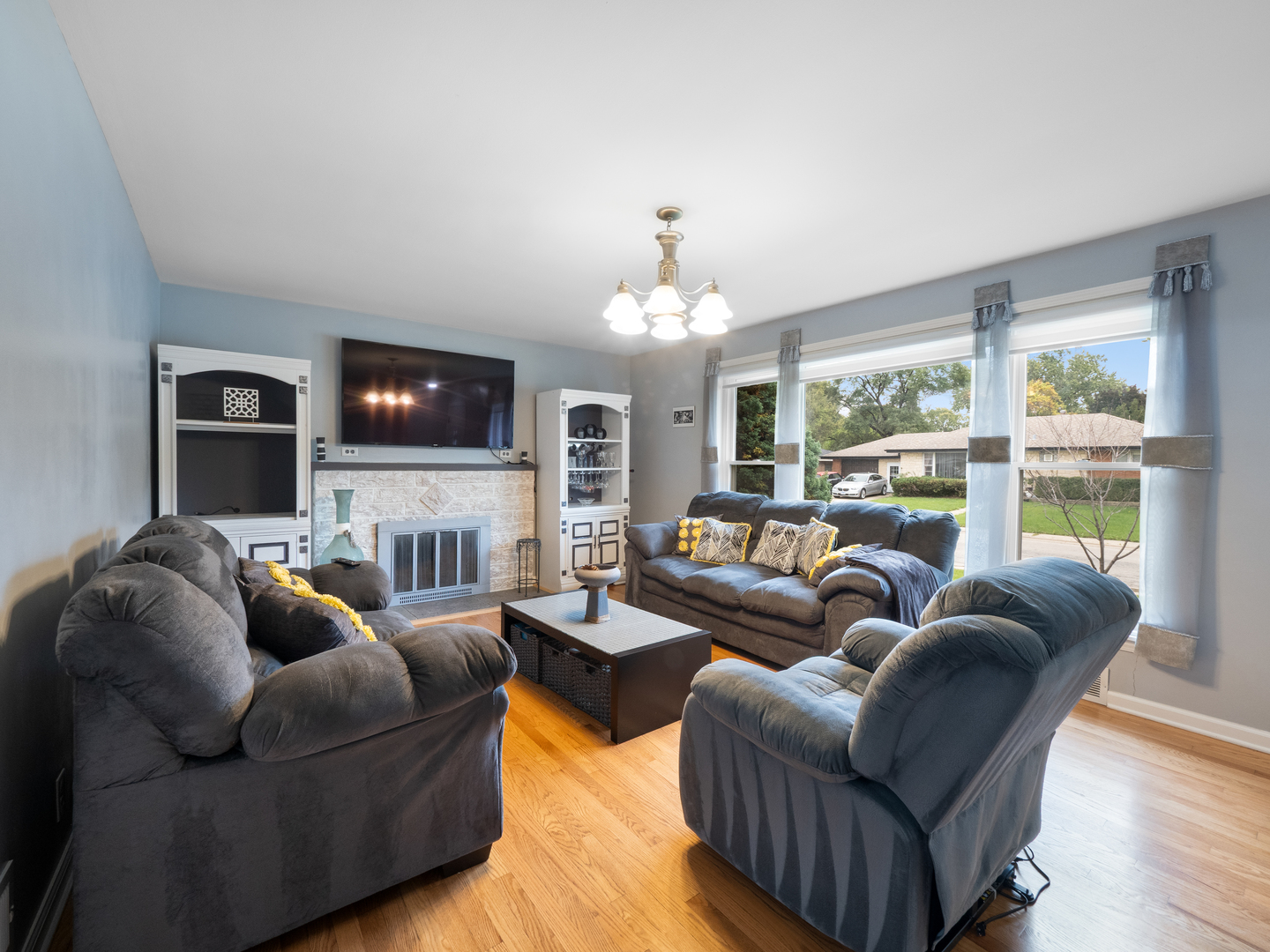 main property photo 3