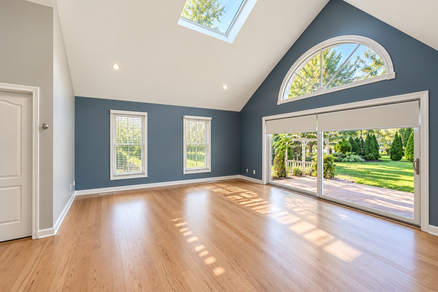 main property photo 15