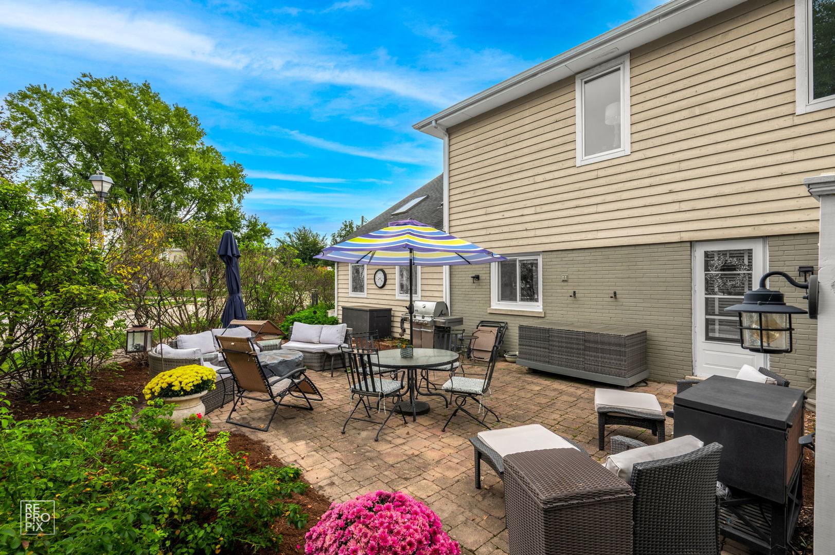 main property photo 33
