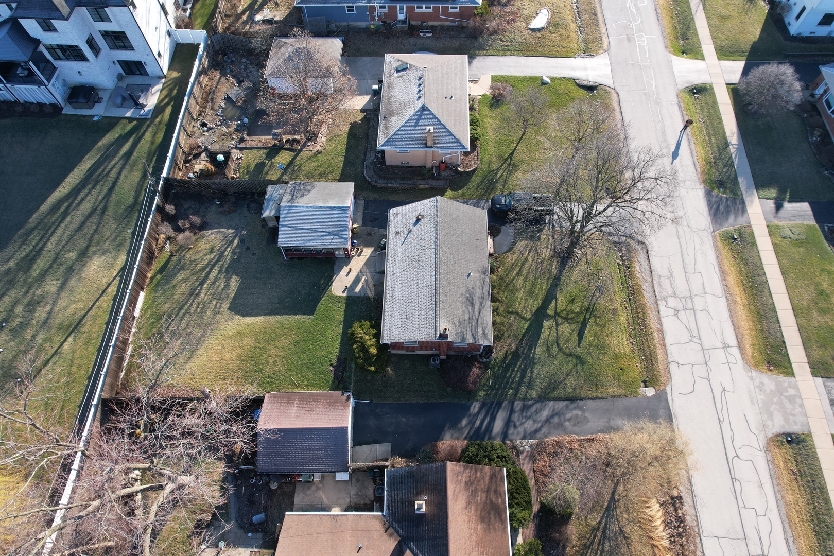 main property photo 16