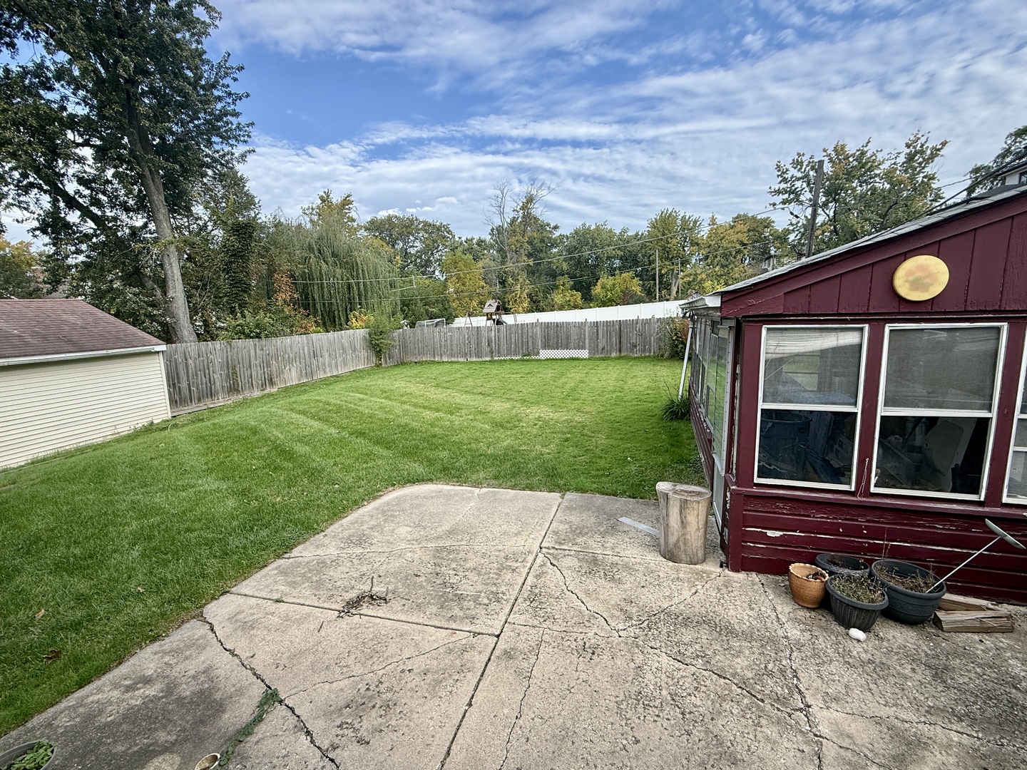 main property photo 19