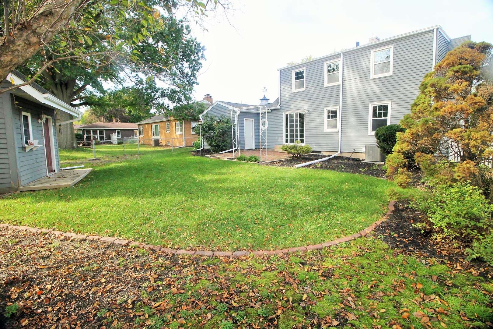 main property photo 3