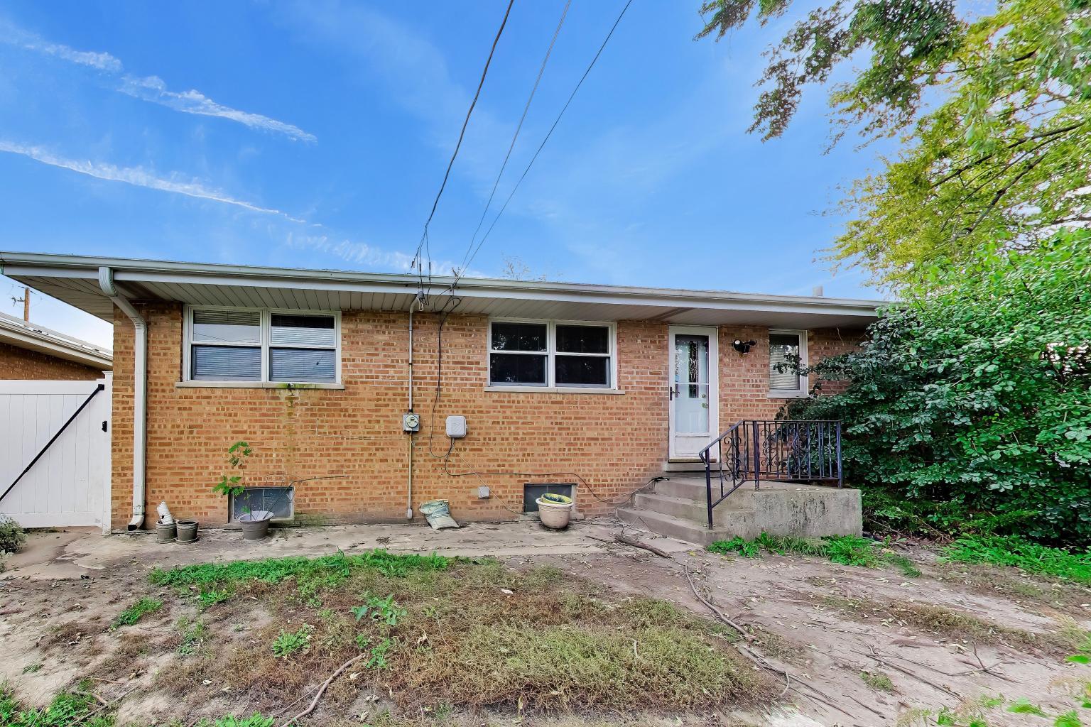 main property photo 20
