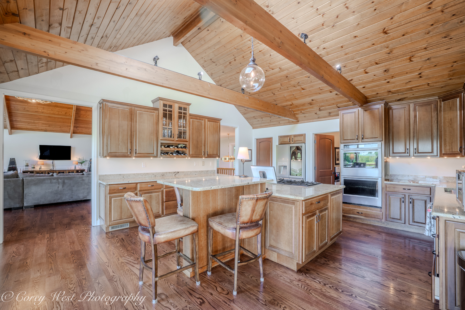 main property photo 14