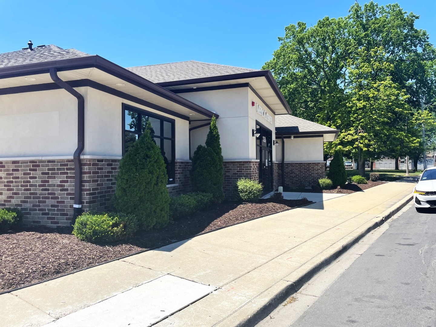 main property photo 20