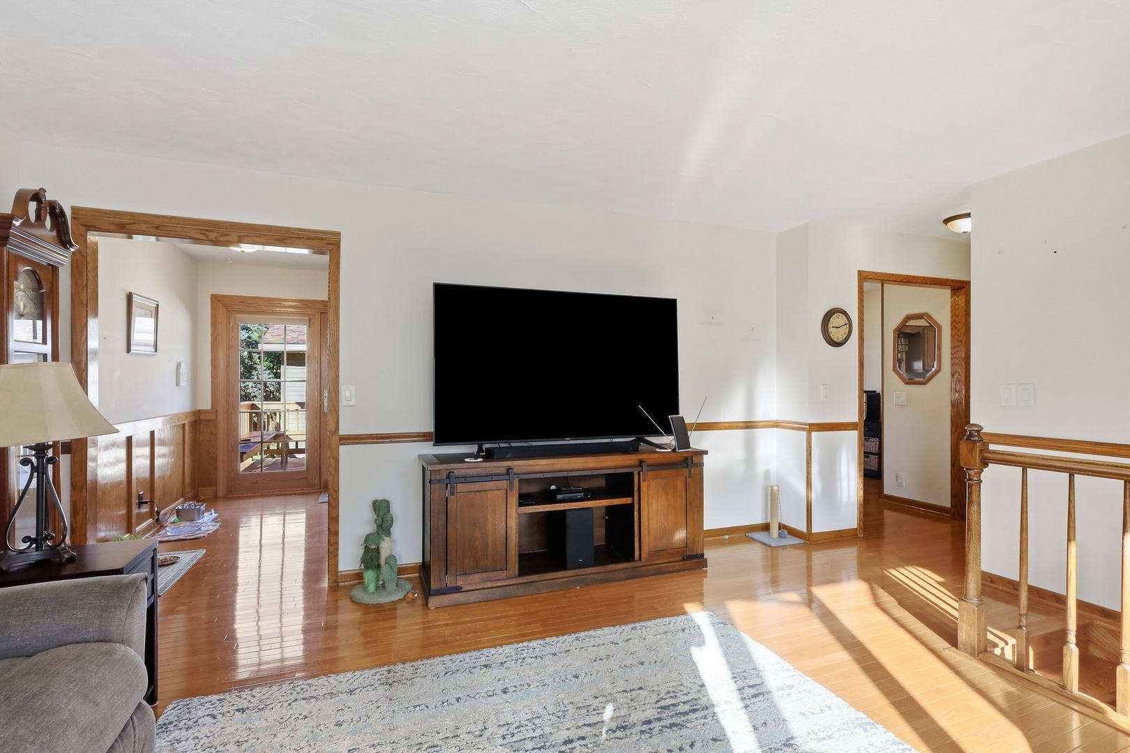 main property photo 7
