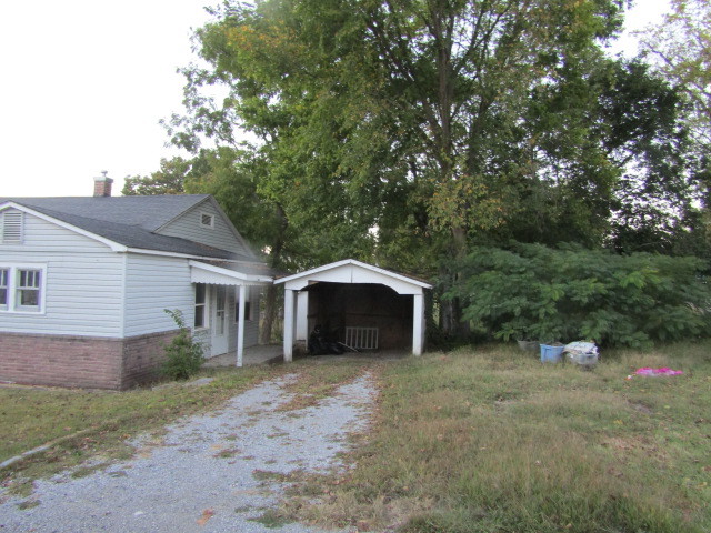main property photo 6