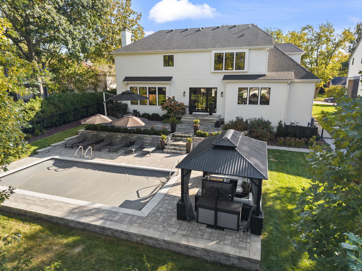 main property photo 42