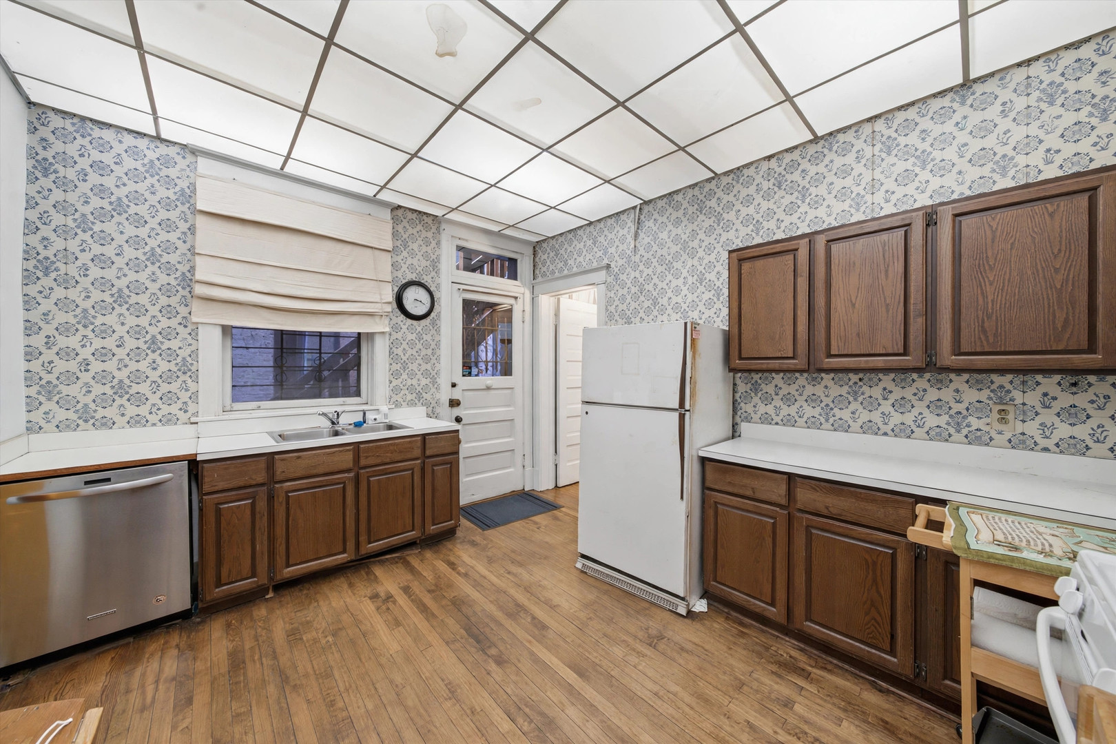 main property photo 15