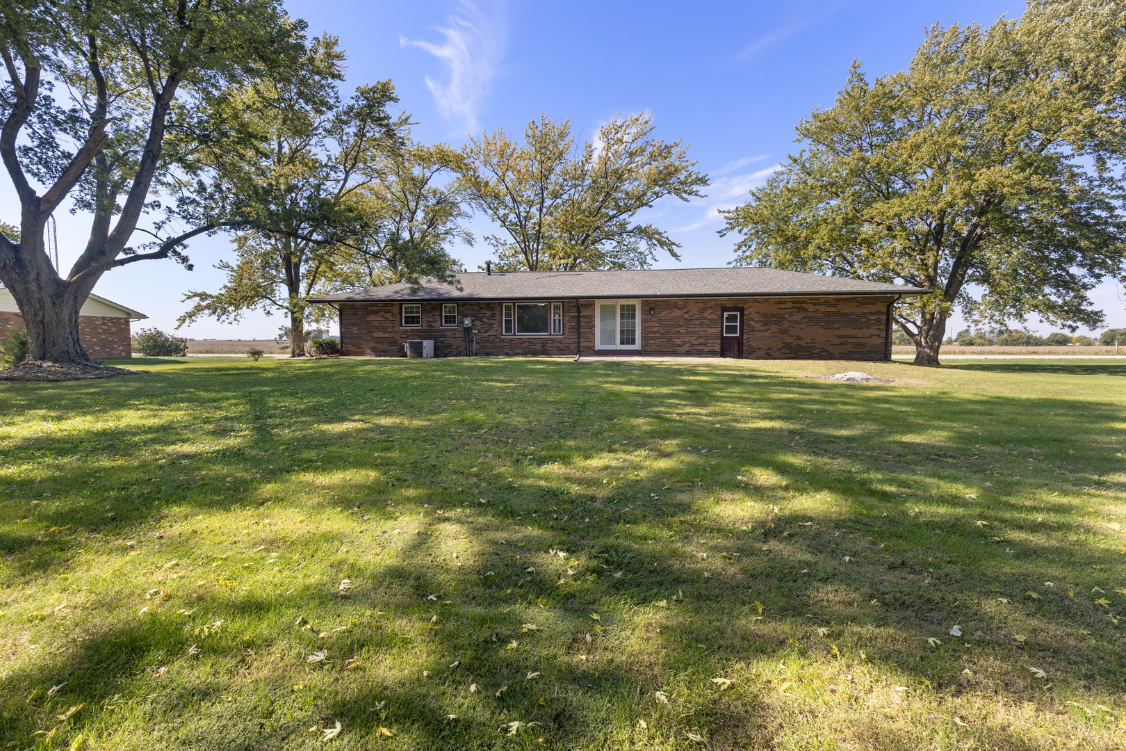 main property photo 25