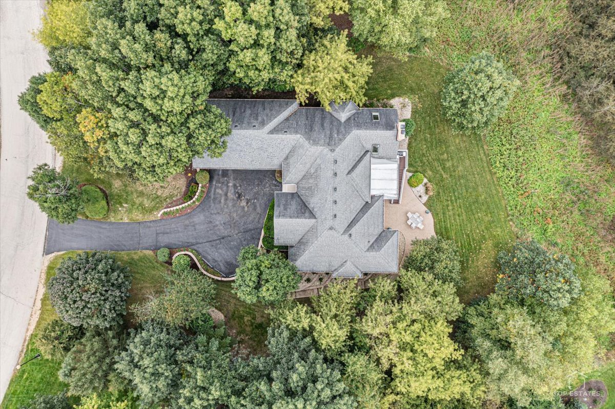 main property photo 49