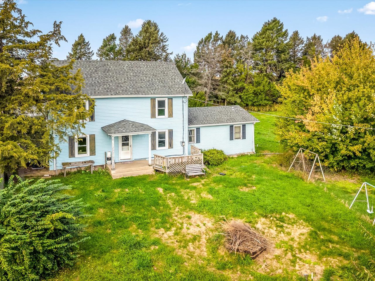 main property photo 25