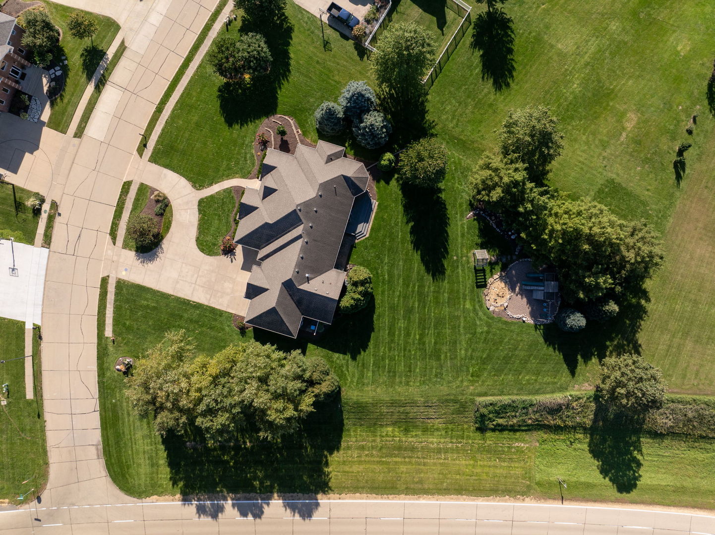 main property photo 48