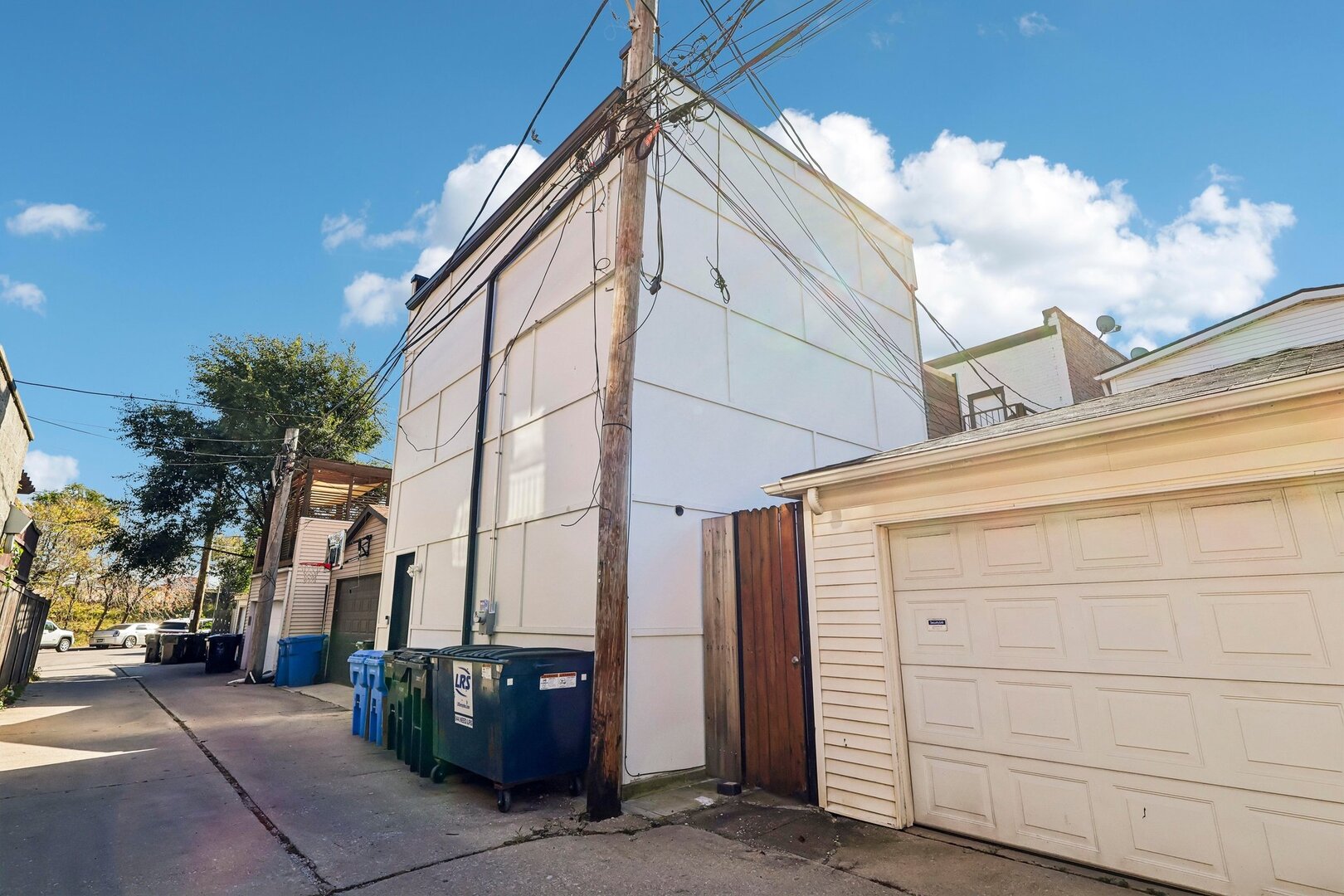 main property photo 58