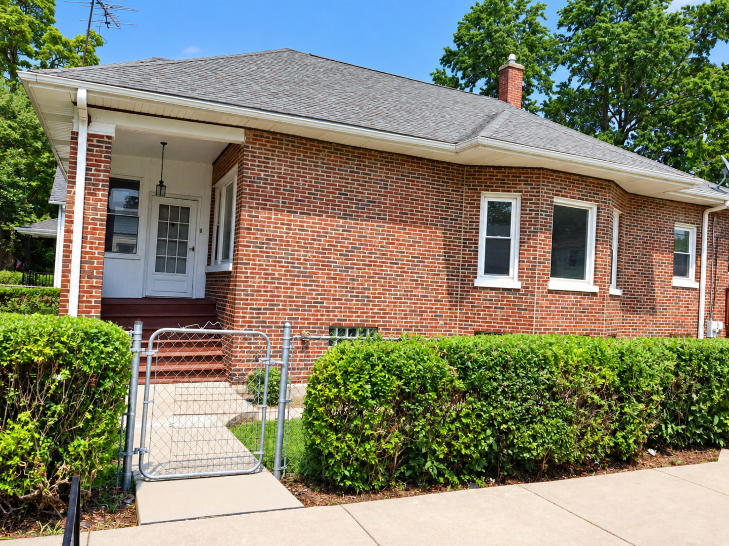 main property photo 2
