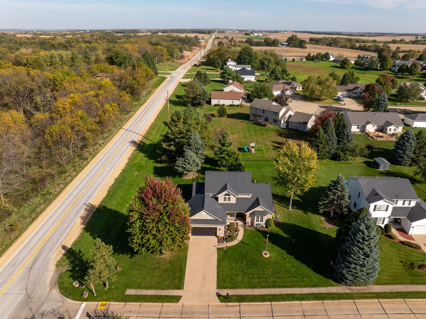 main property photo 40