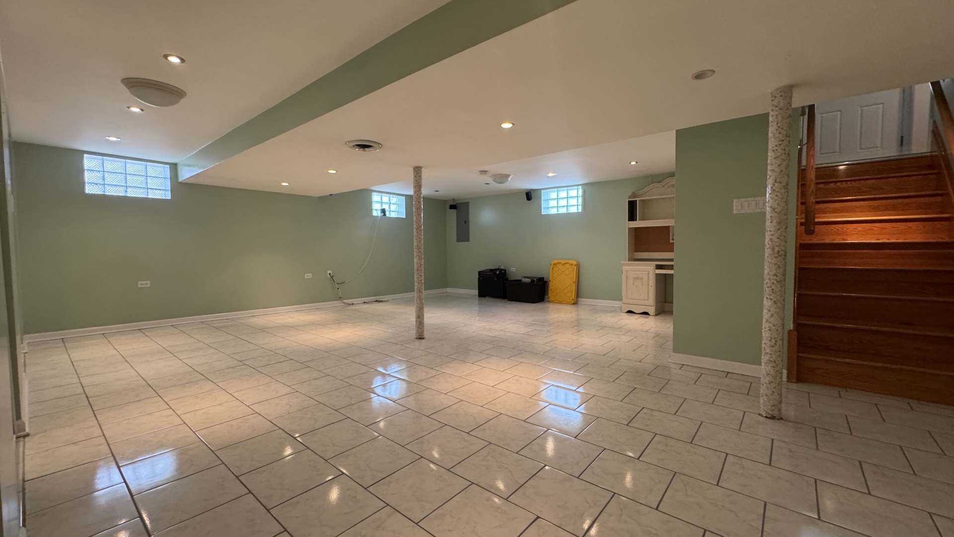 main property photo 26