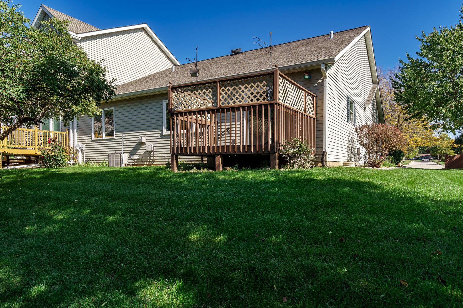 main property photo 9