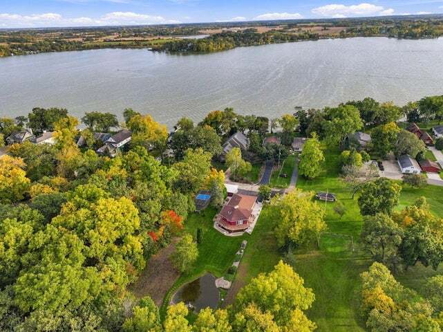 main property photo 35