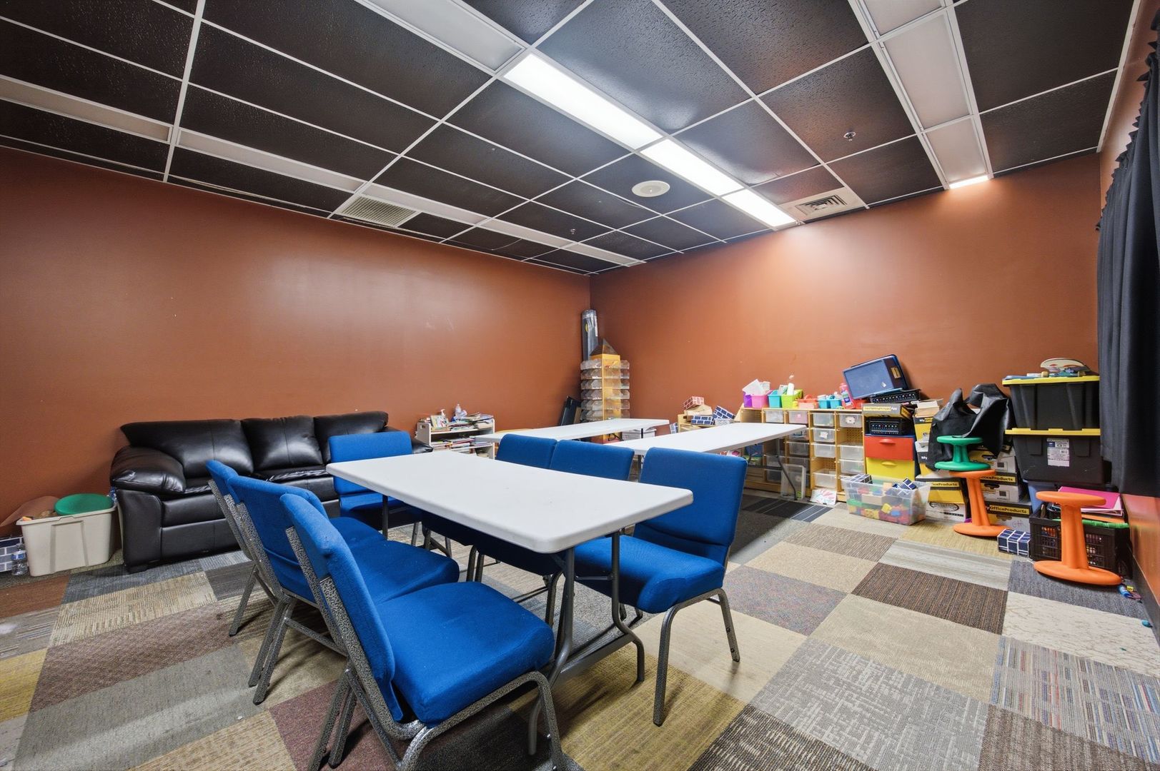 main property photo 5