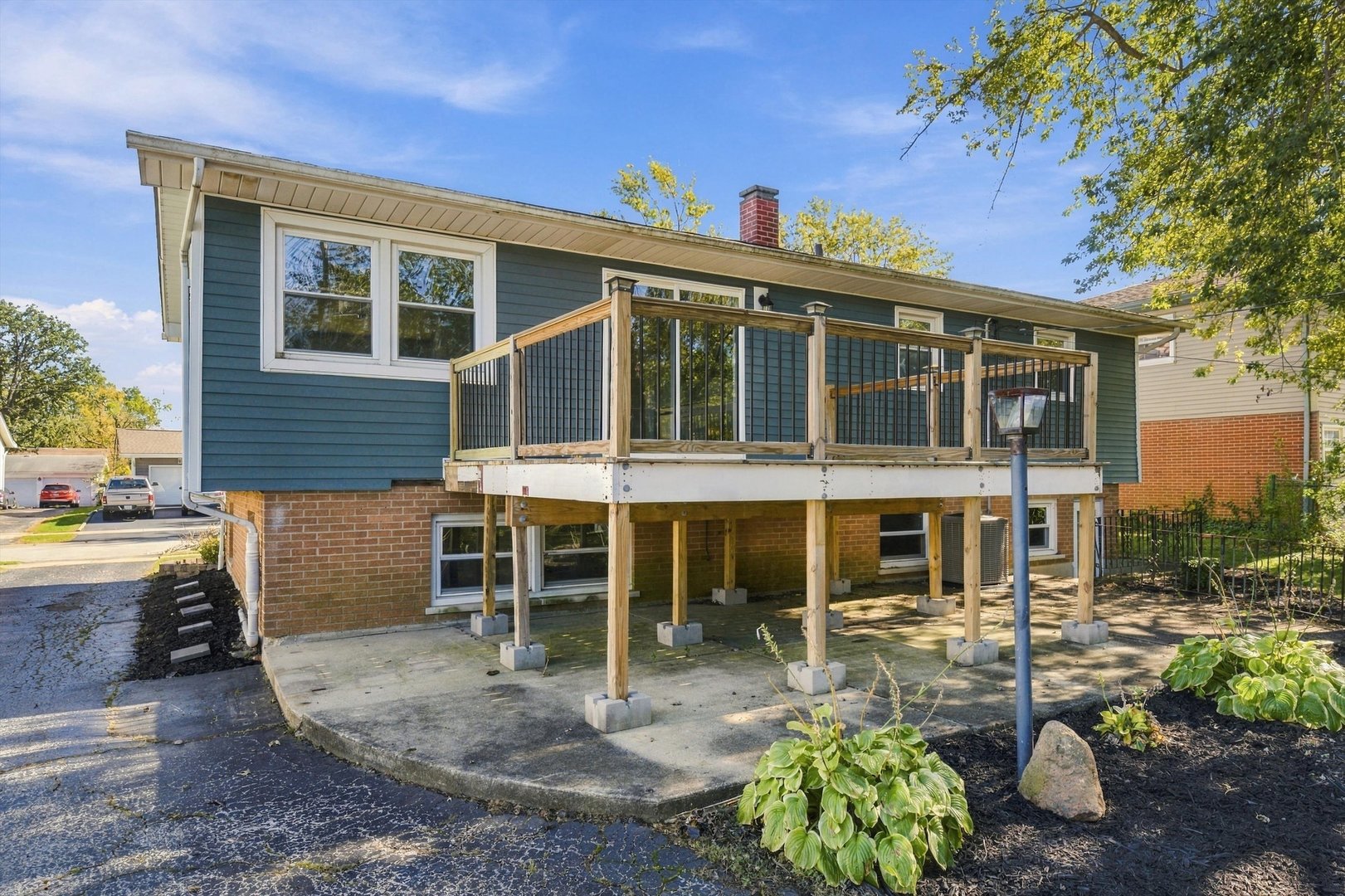 main property photo 17