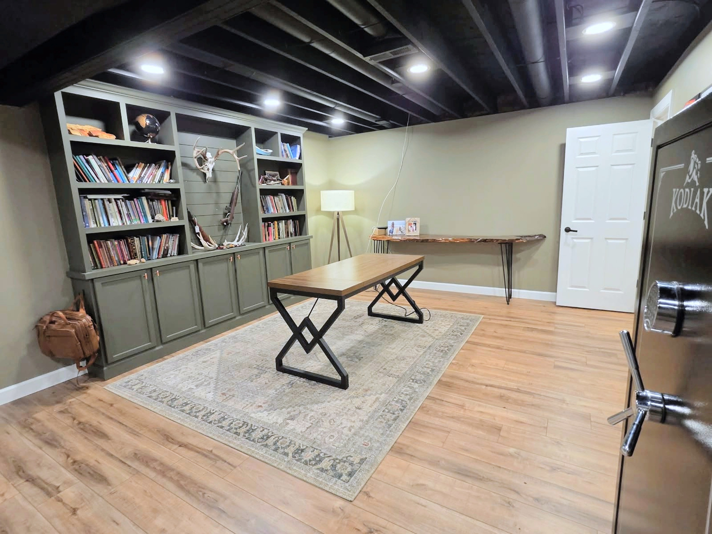 main property photo 18