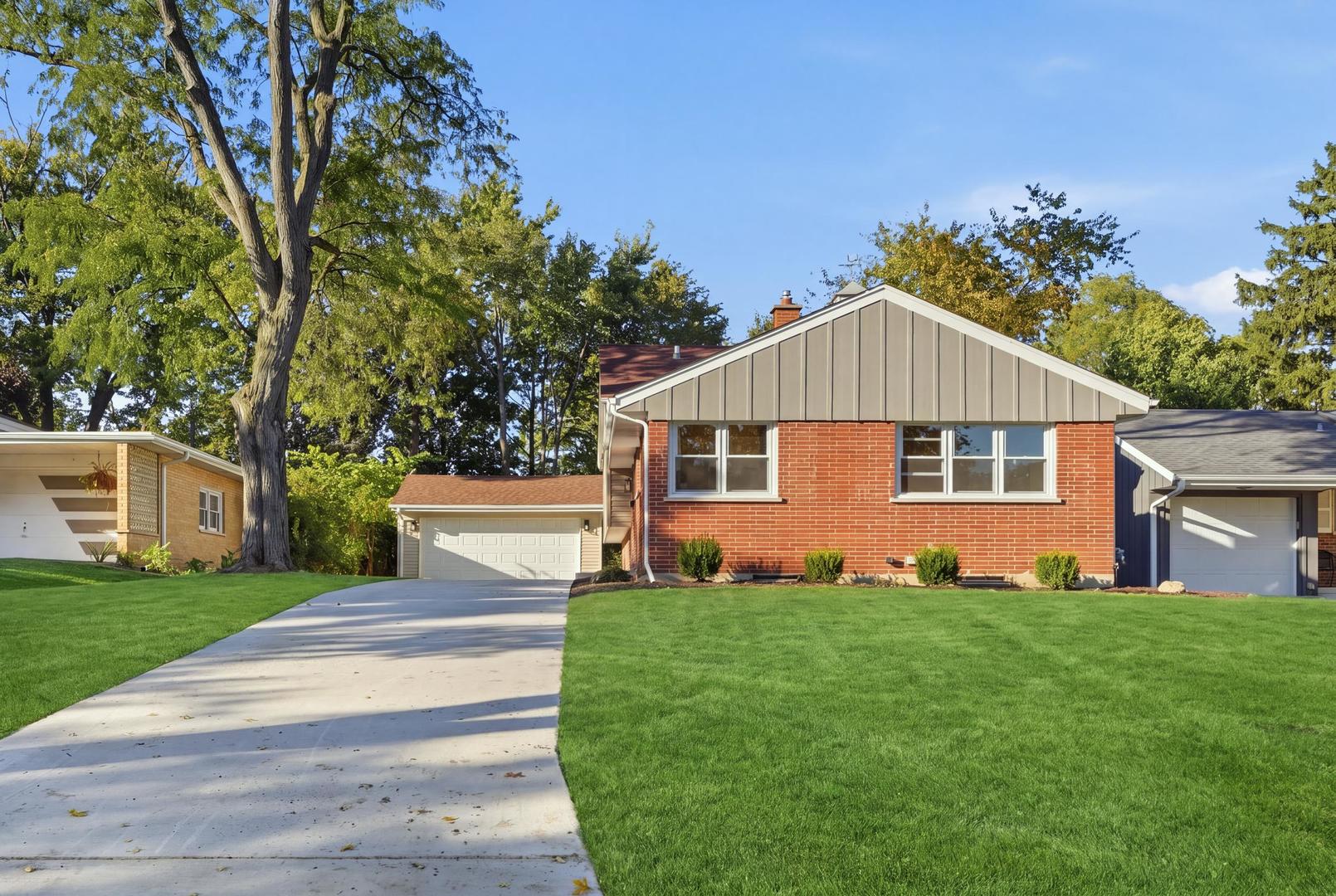 main property photo 22