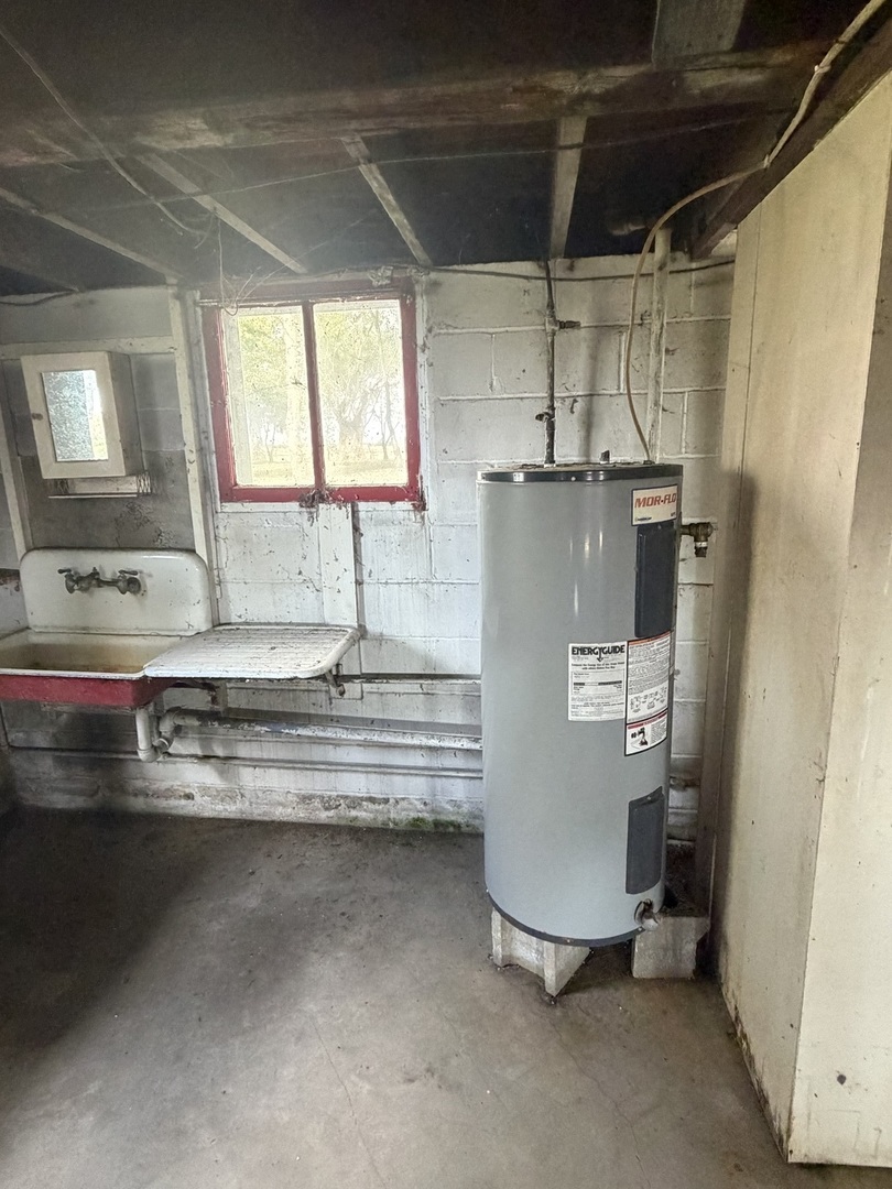 main property photo 8