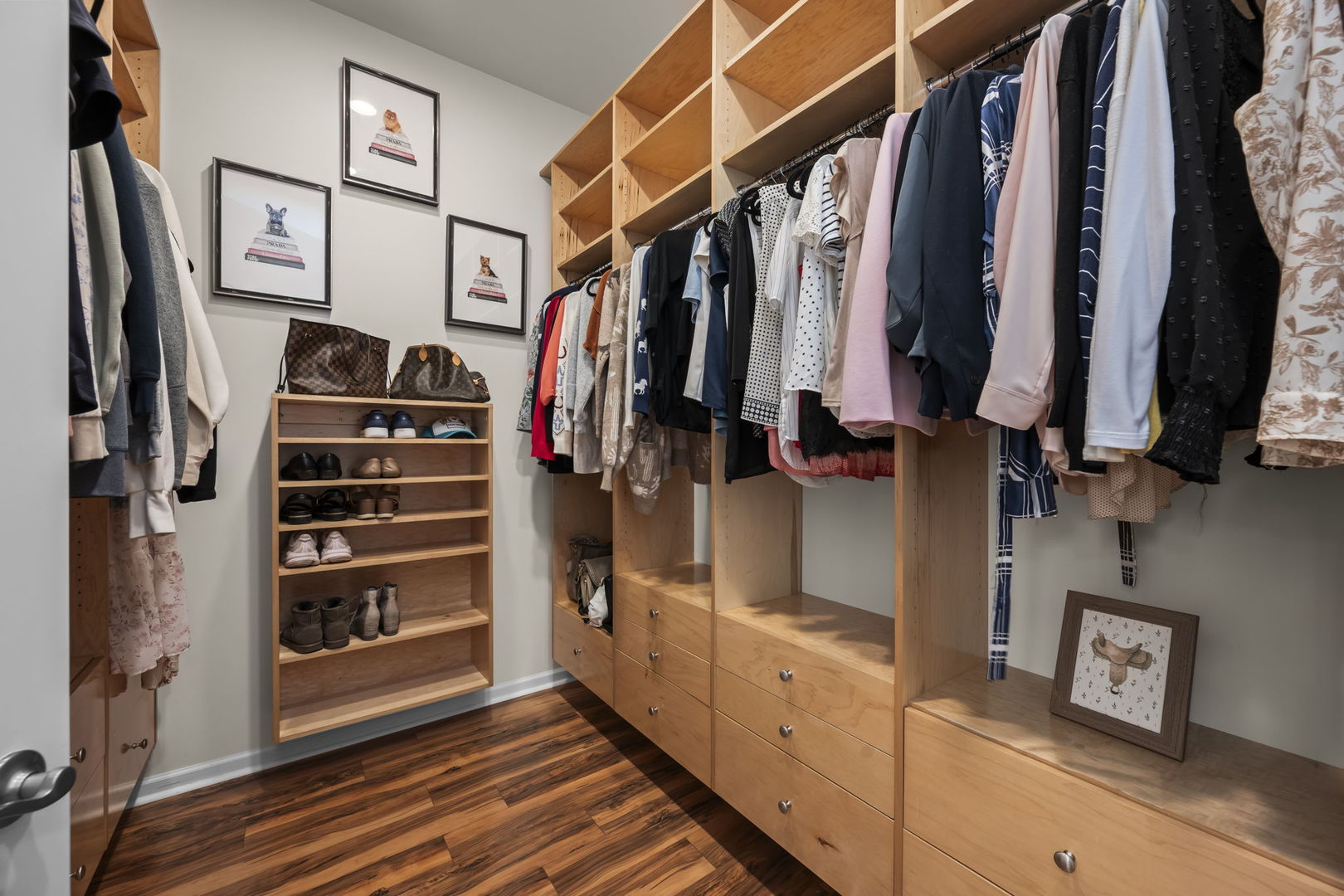 main property photo 27