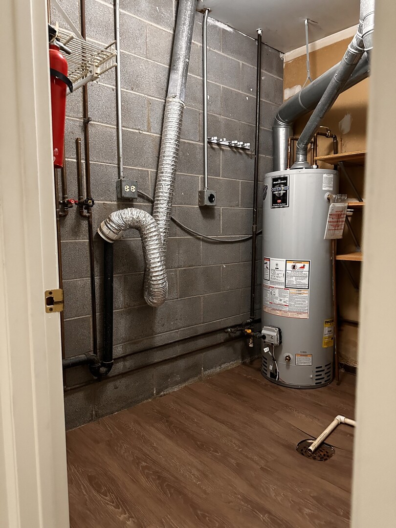 main property photo 10