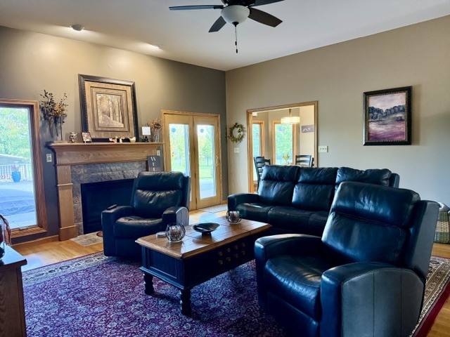 main property photo 19