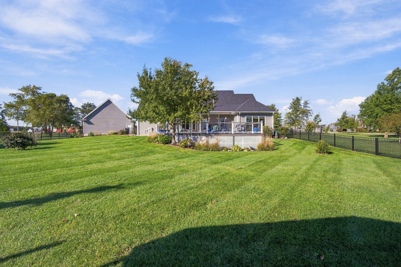 main property photo 59