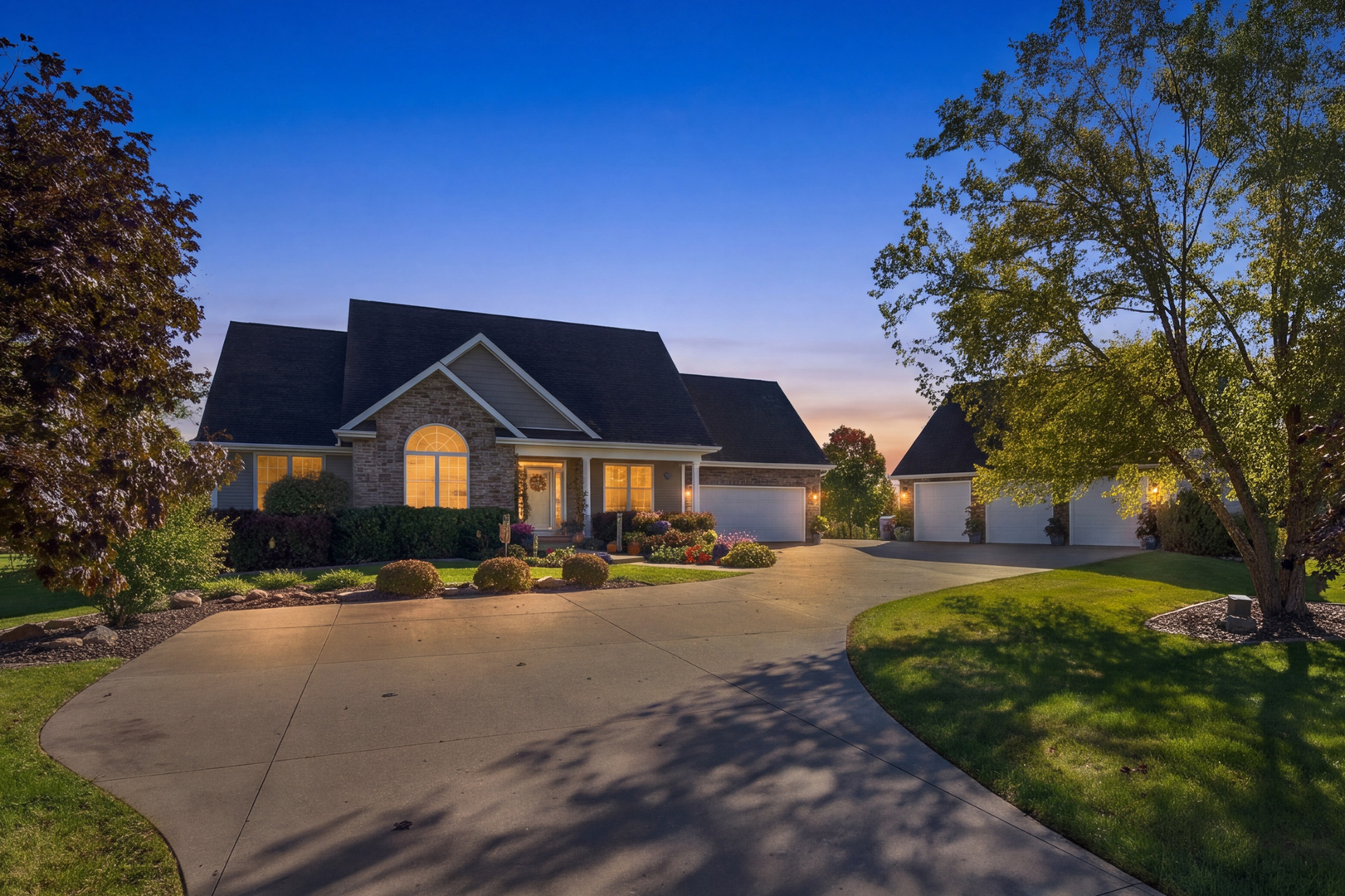 main property photo 70