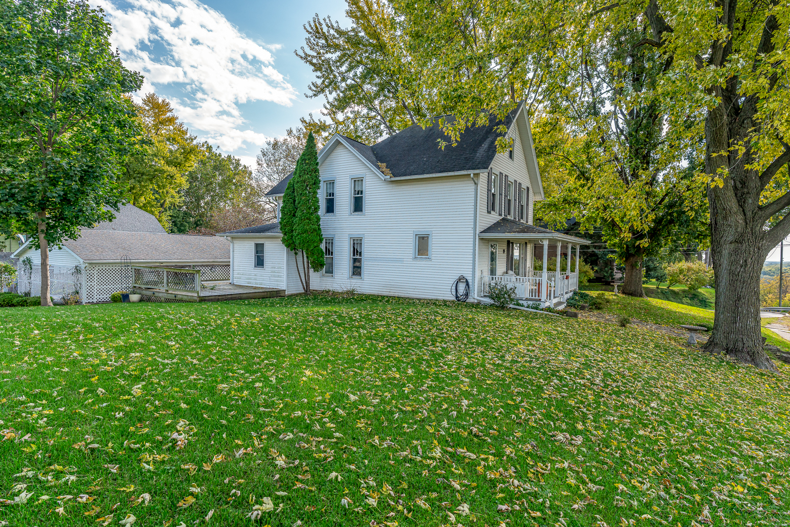 main property photo 18