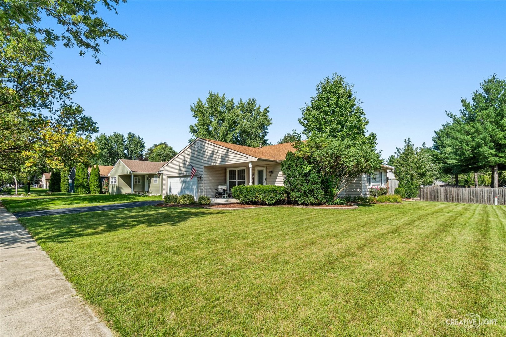 main property photo 14