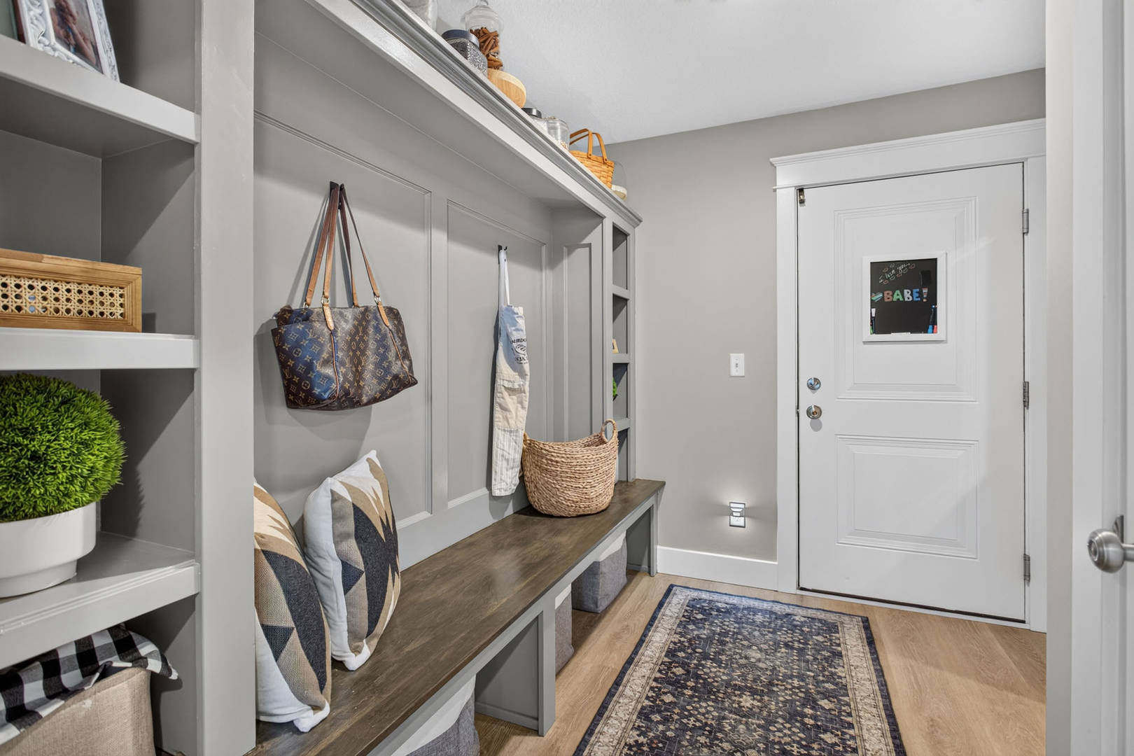 main property photo 16