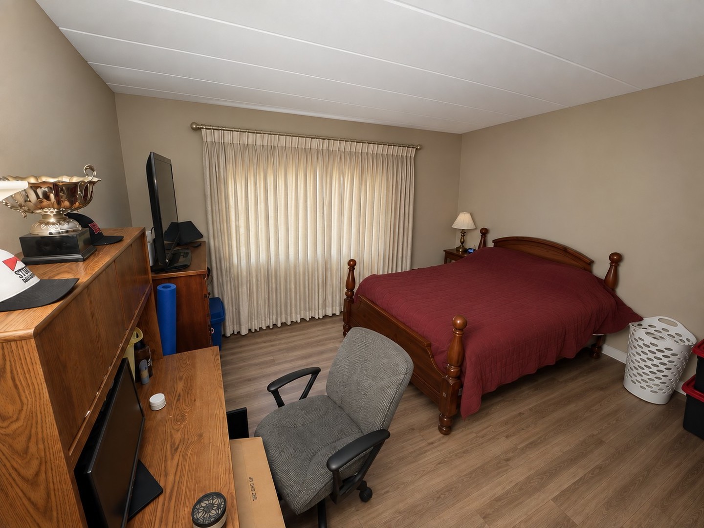 main property photo 19