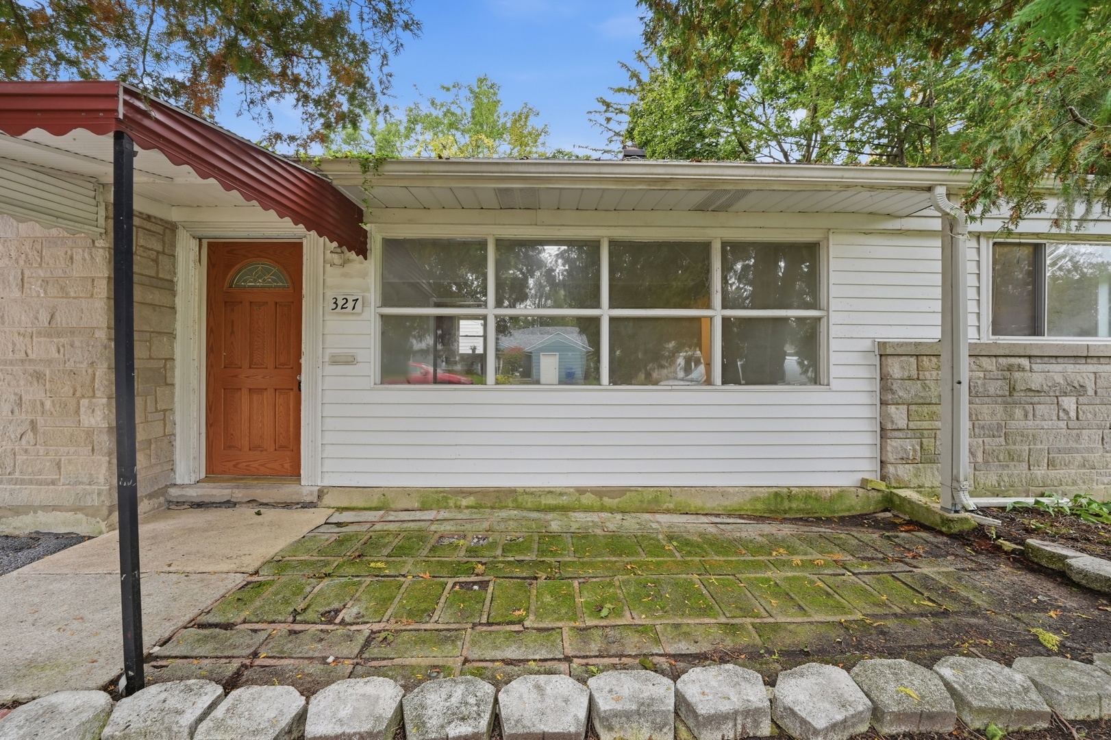 main property photo 1