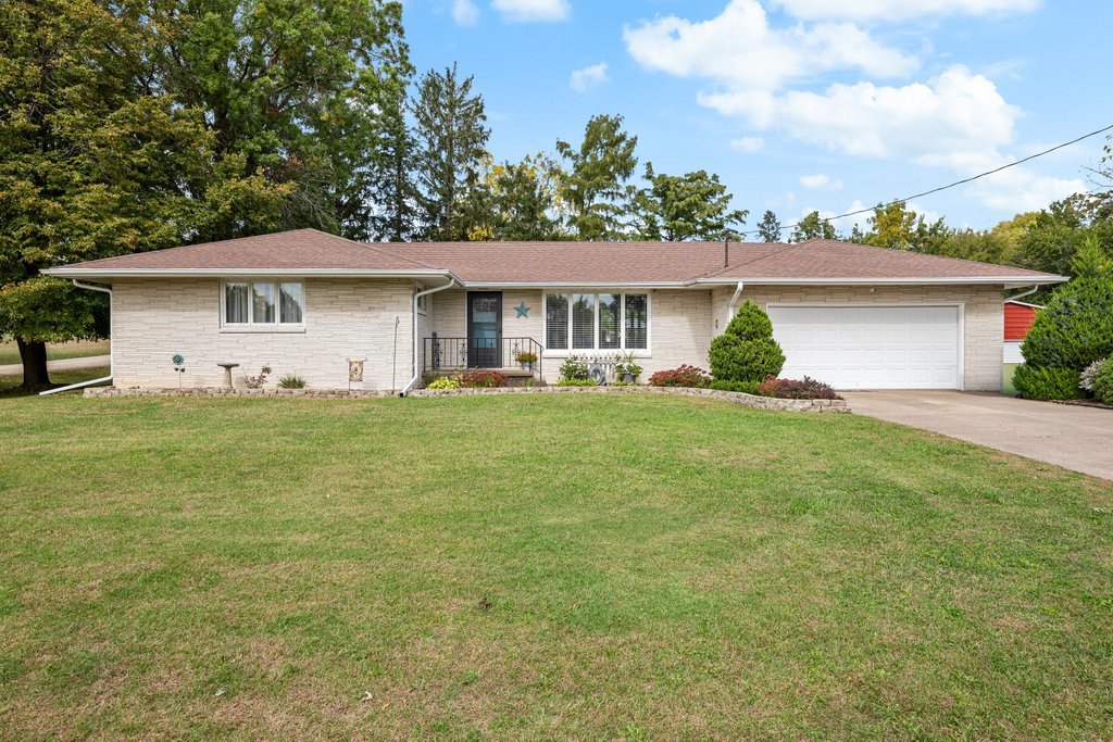 main property photo 0