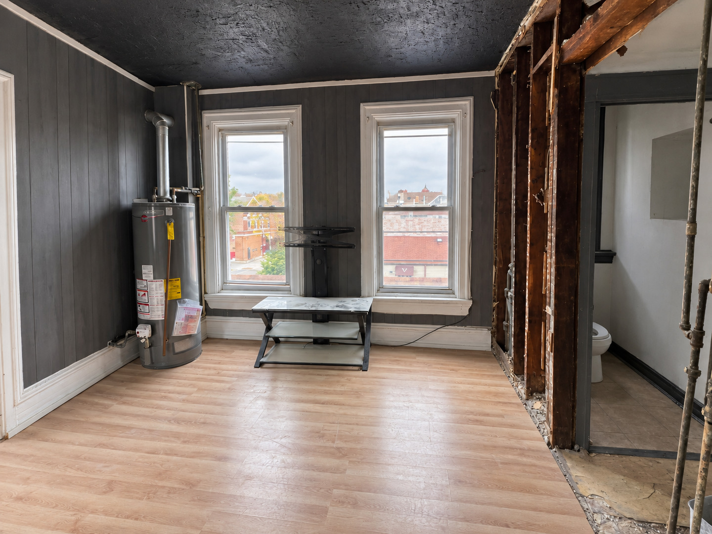 main property photo 25