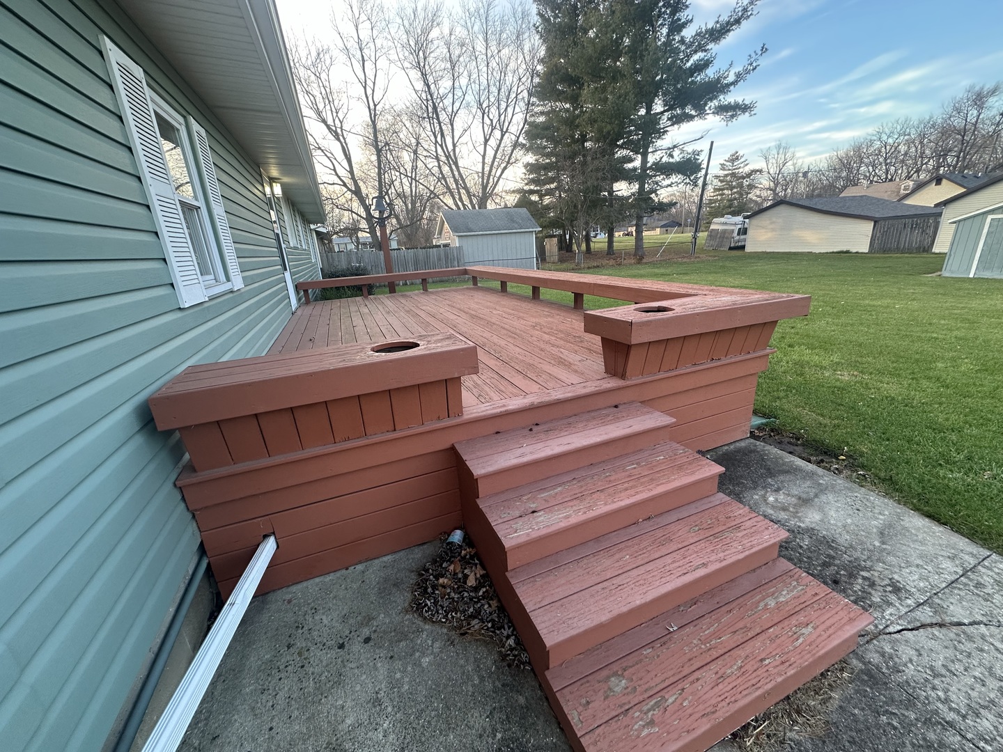 main property photo 11