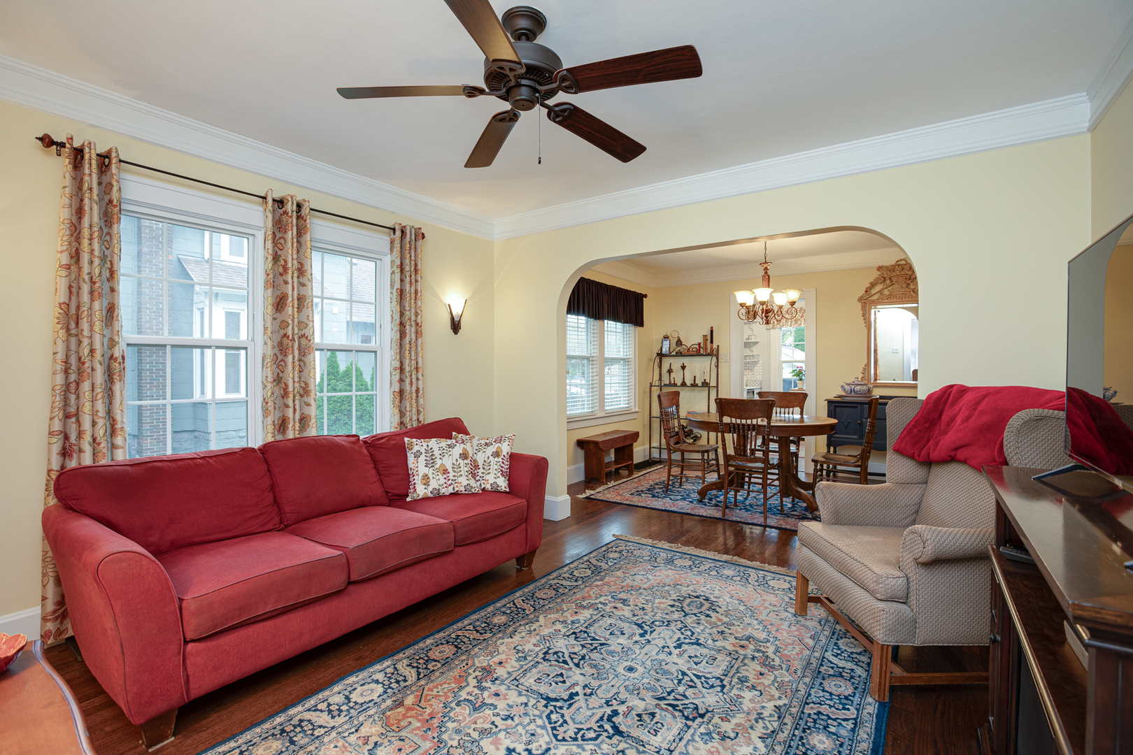 main property photo 6