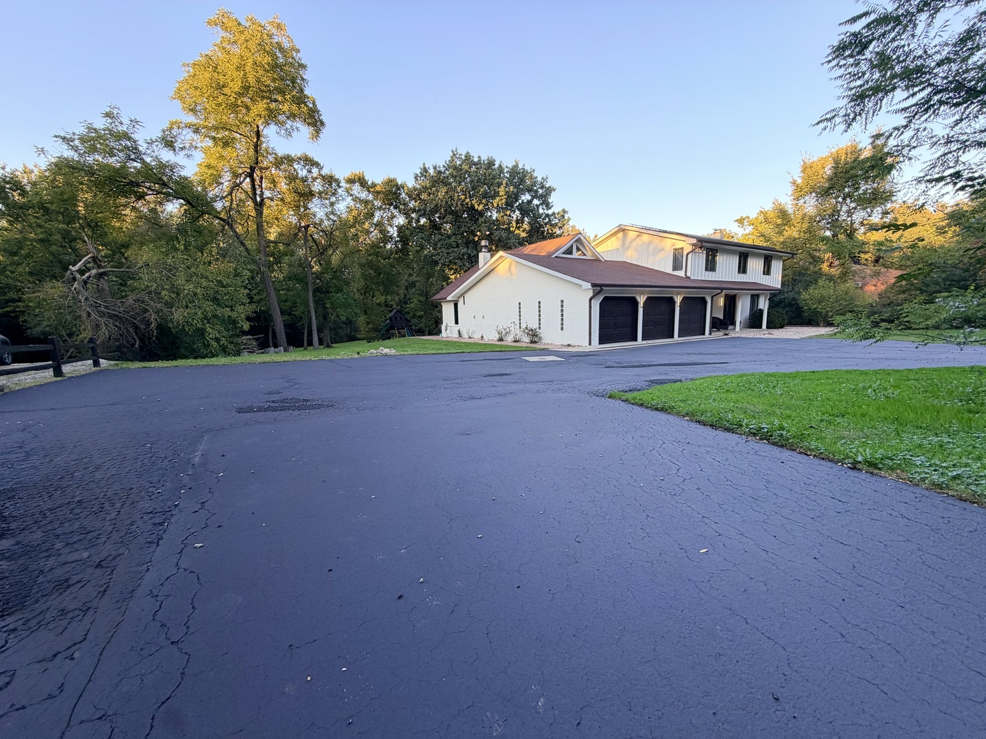main property photo 45