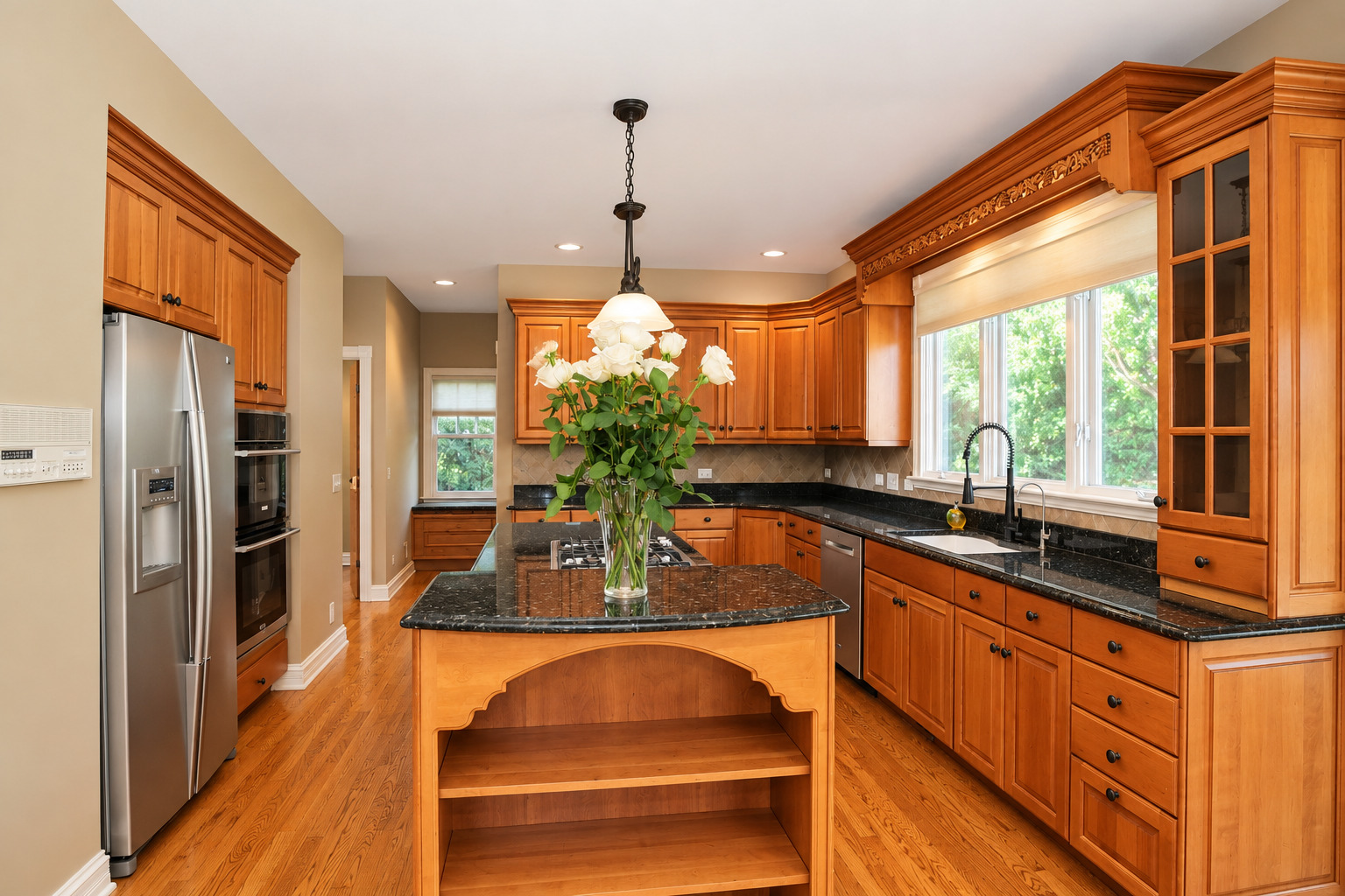 main property photo 12
