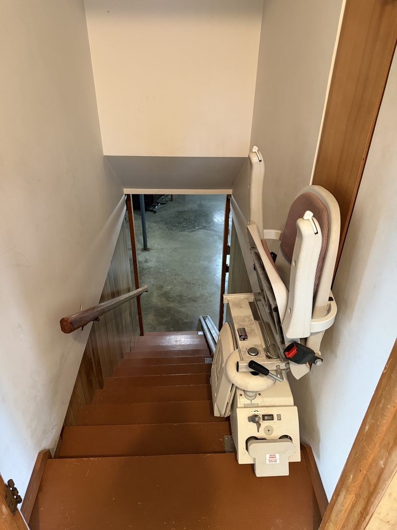 main property photo 18