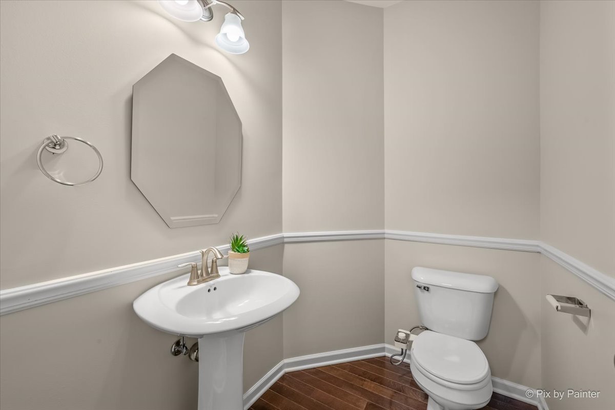 main property photo 14