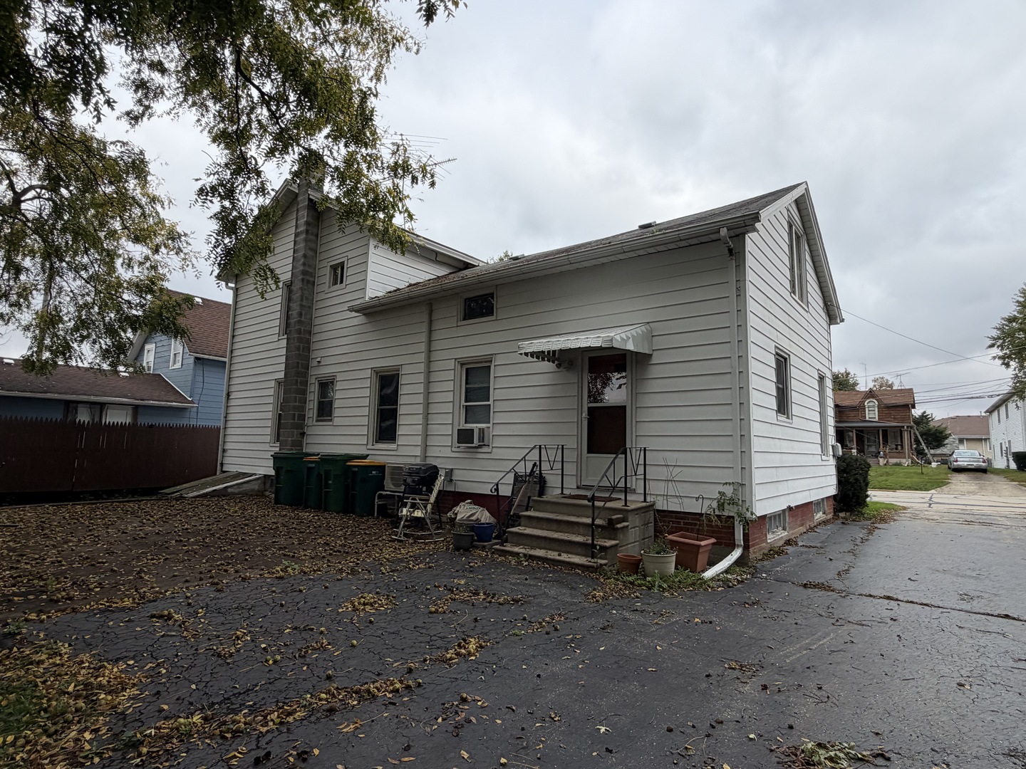 main property photo 11