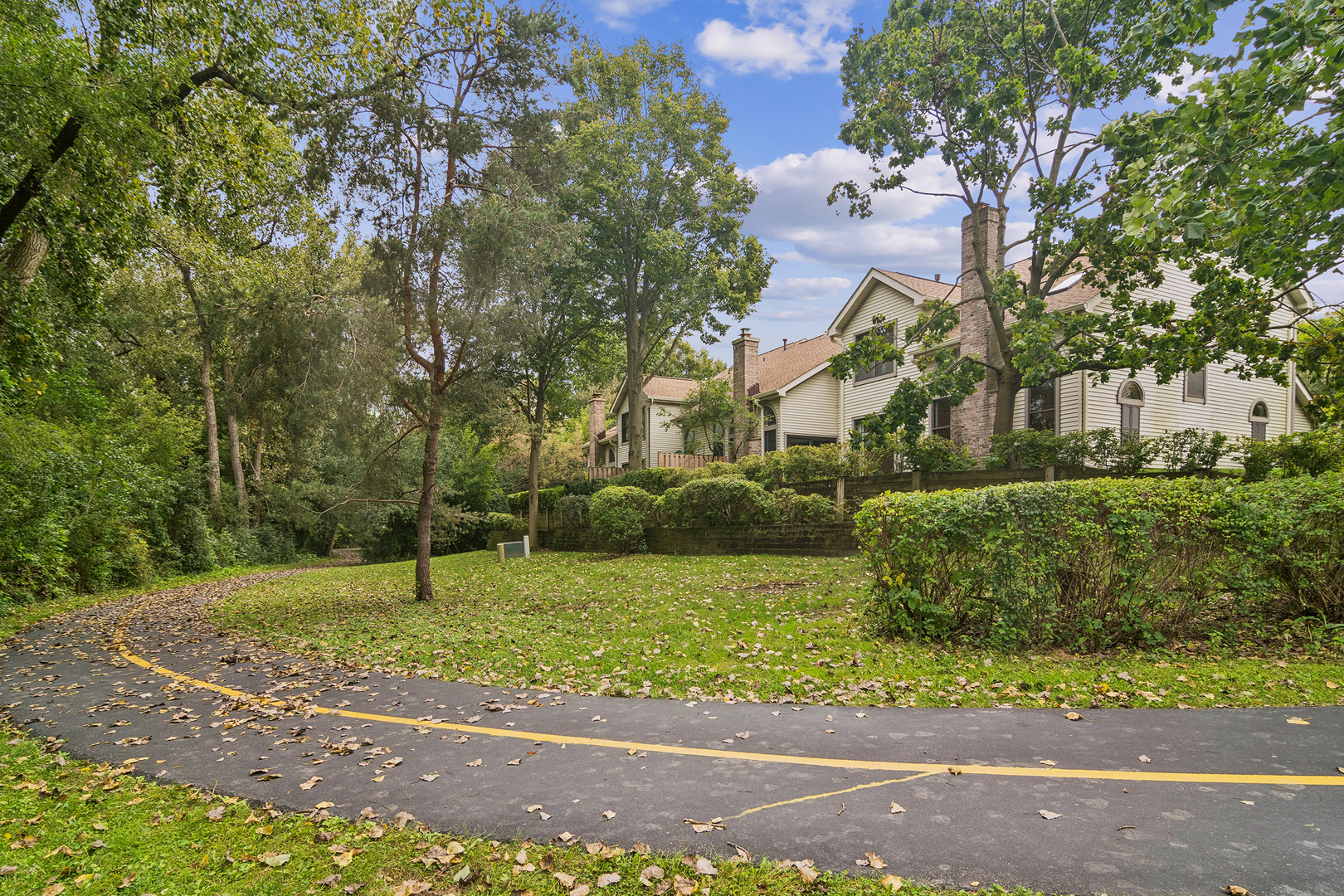 main property photo 31